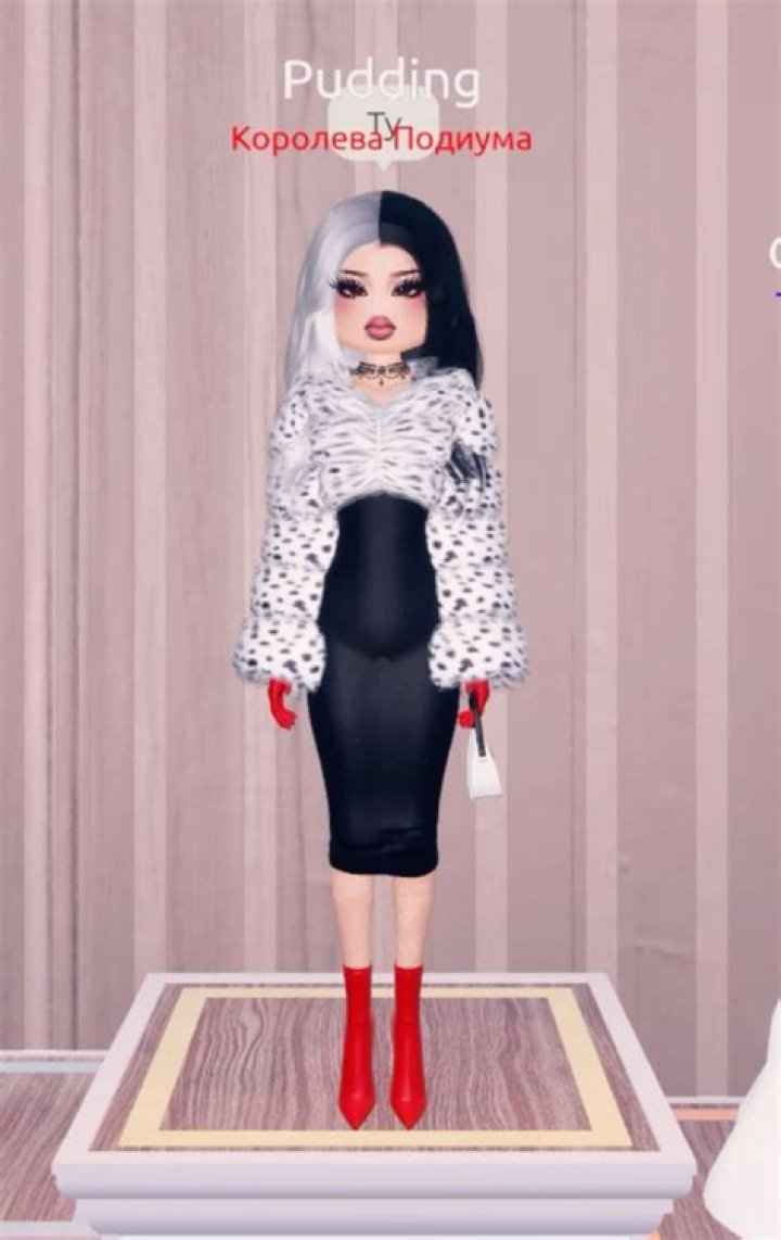 Uncover The Secrets Of A Fashion Icon
